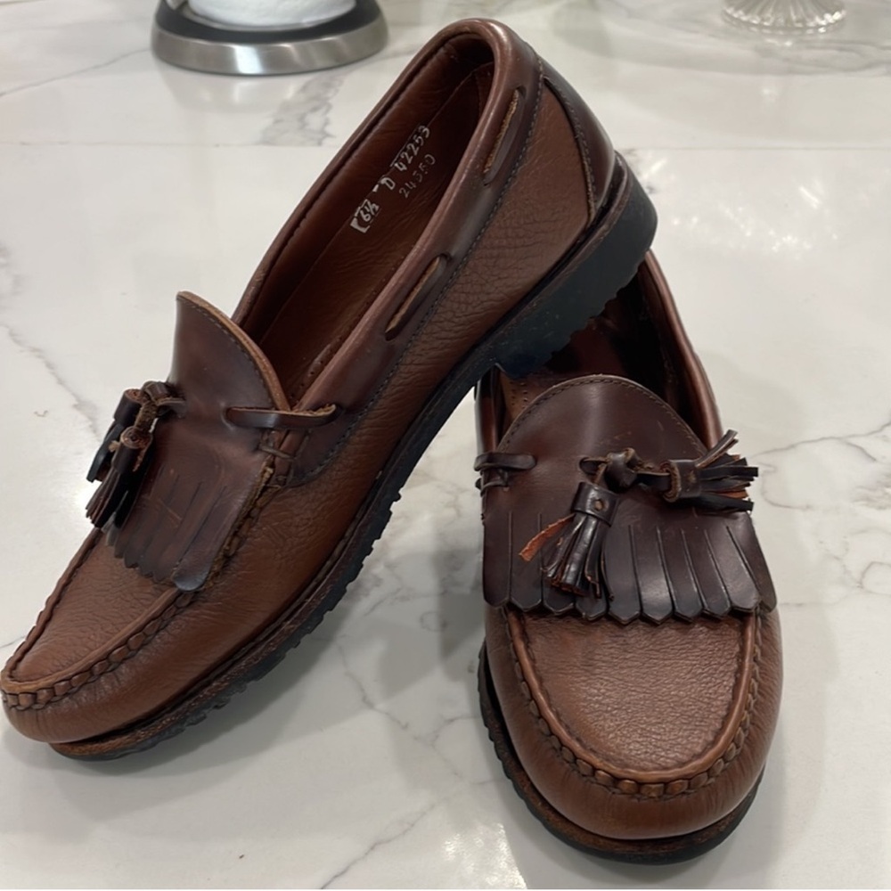Allen Edmunds Loafers. Men’s Brown Nashua Tassel Shoes. Size 6 1/2 D